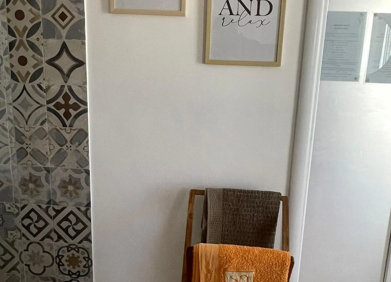 Hotel Wanderlust House Bari Affittacamere